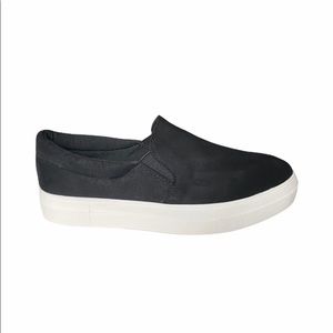 Soda Hike Shoes Black Slip On Sneaker